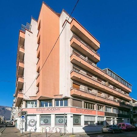 600M Gare Et 400M Gem: Lit Double, Wifi Fibre Apartment Grenoble Exterior photo